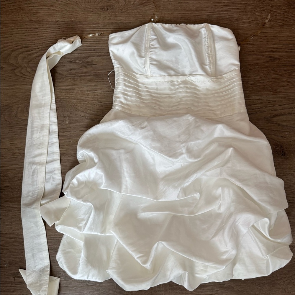 Snap Ivory Strapless Dress
